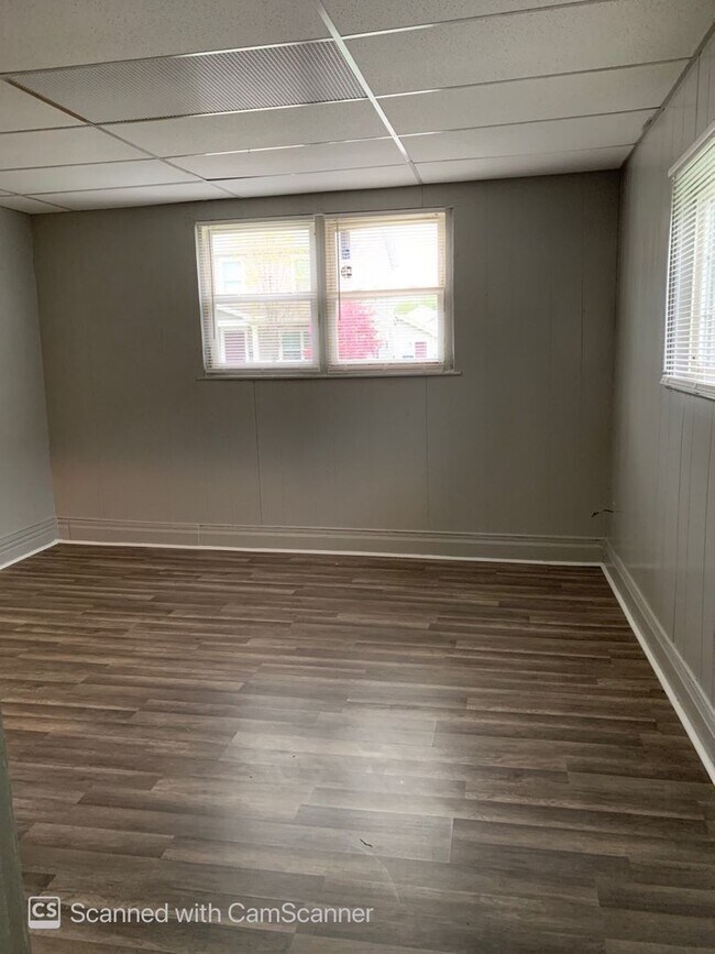 Building Photo - Great 3 bedroom 1 bath house for rent!