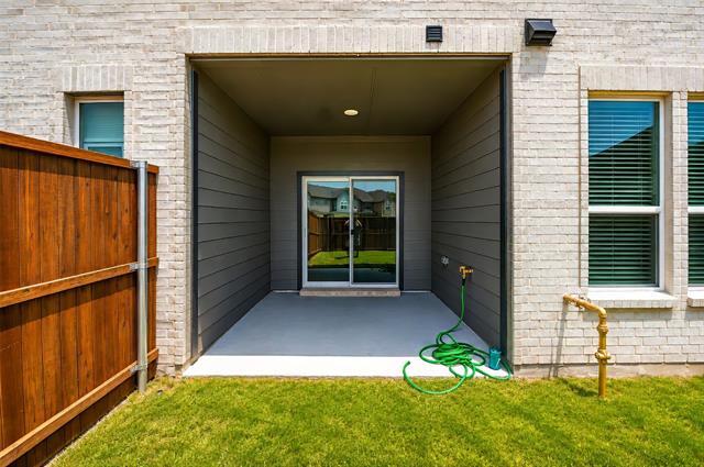 Building Photo - 8816 Enclave Wy