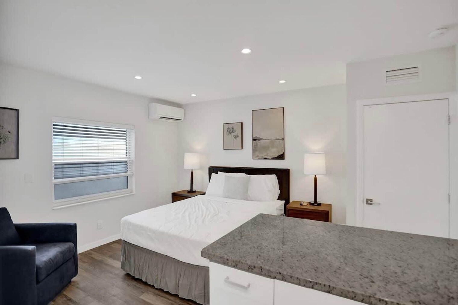 Building Photo - 37 Hendricks Isle