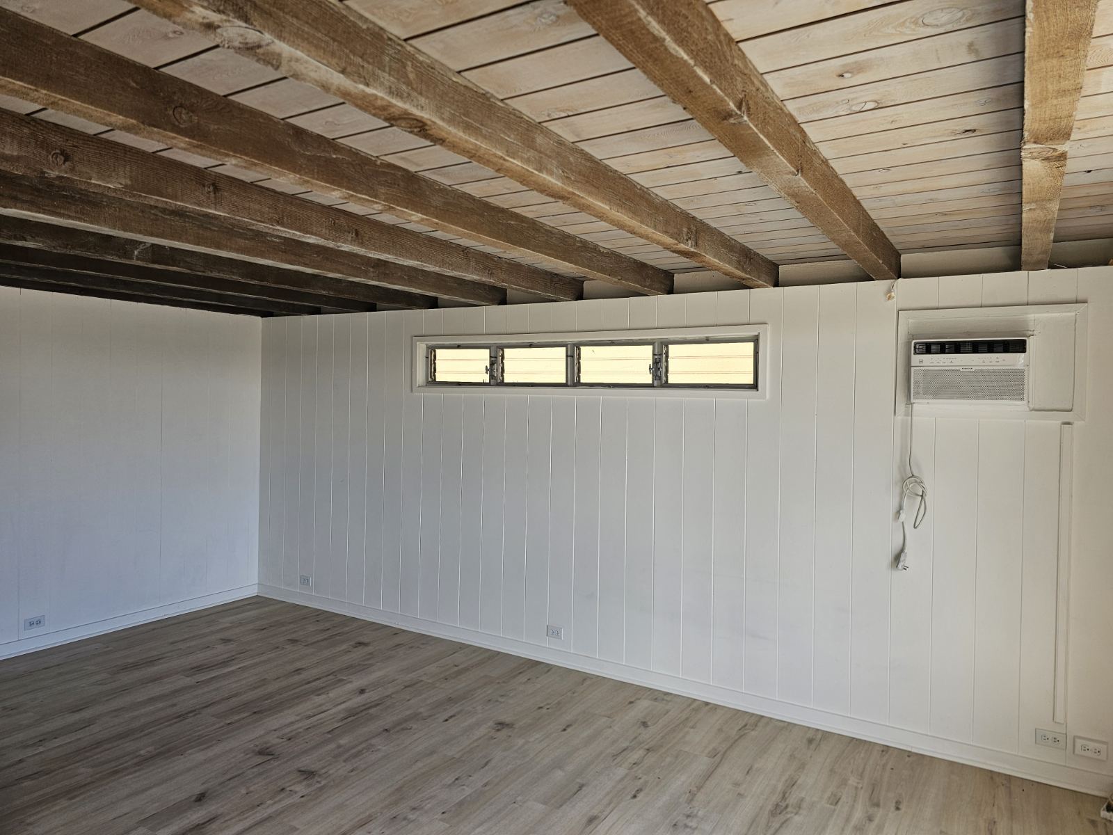 Building Photo - 7303 Mokuone St