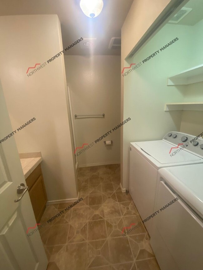 Building Photo - STATUS: AVAILABLE | R202 | $1995.00 + $100...