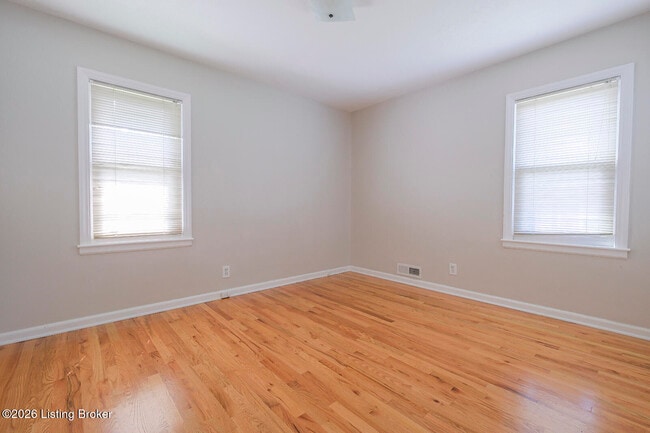 Building Photo - 2510 Browns Ln
