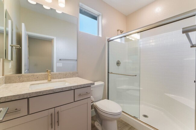 Building Photo - A Meticulously Upgraded Townhouse  *Age Restricted 55+