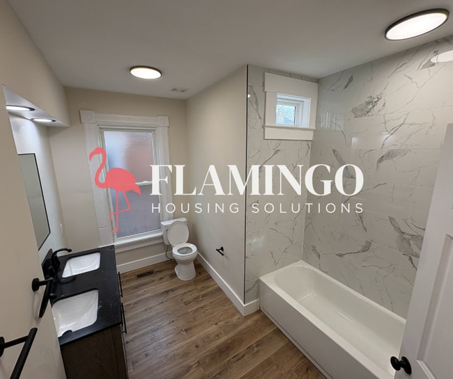 Building Photo - 33 Perrine St