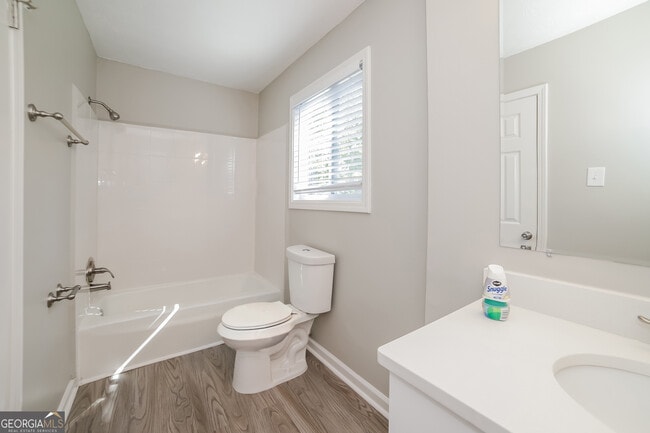 Building Photo - 8339 Reinosa Way