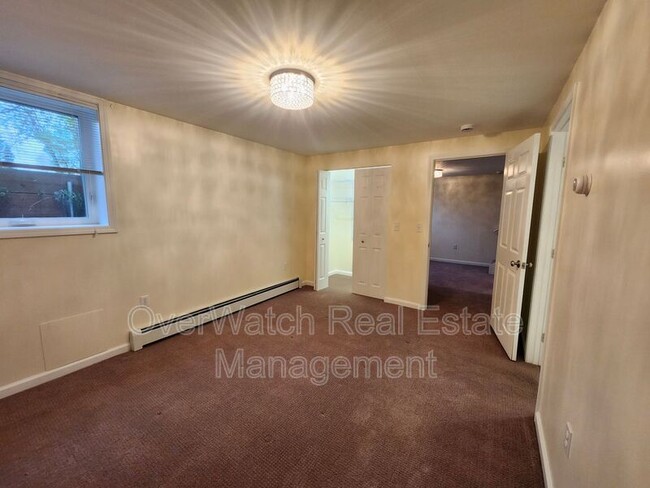 Building Photo - 7727 Jewel Lake Rd