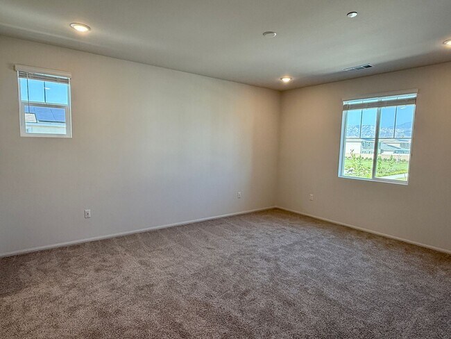 Building Photo - Brand New Luxury 2 story Home