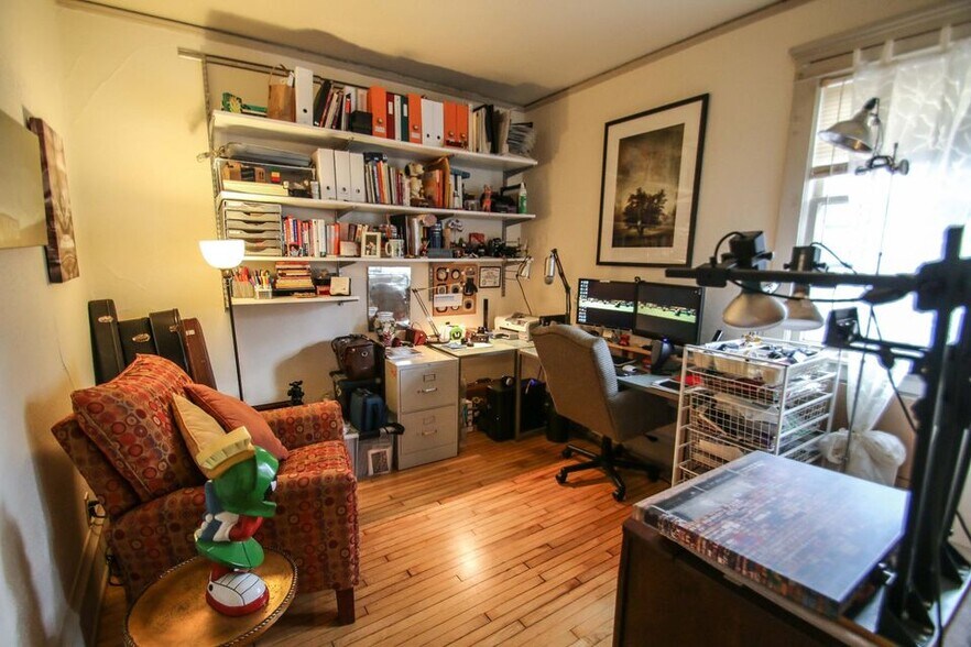 Building Photo - 2762 N Murray Ave