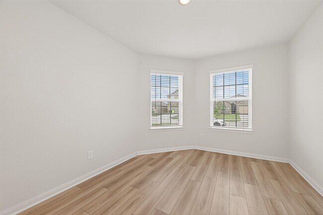 Building Photo - 10718 Millet Ct