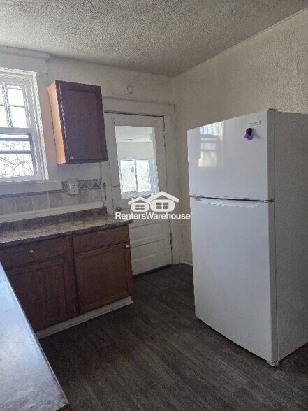 Building Photo - 3816 Avondale Ave