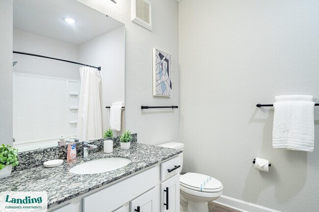 Building Photo - 84 San Filippo Dr SE