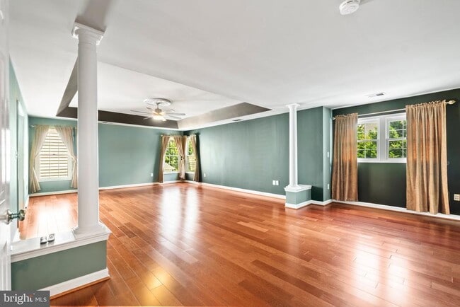 Building Photo - 22804 Portico Pl