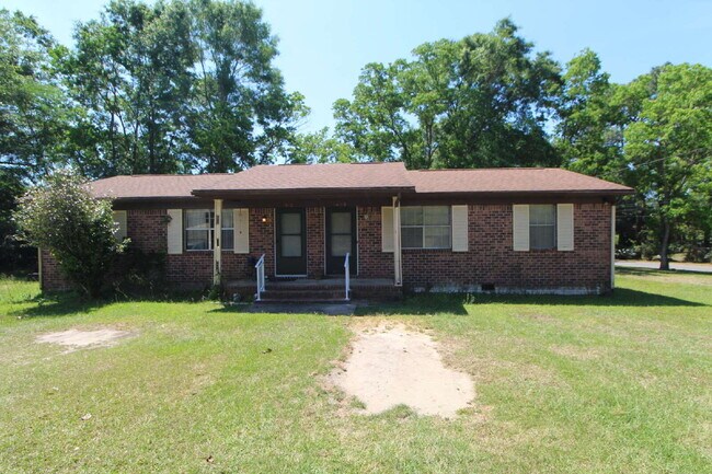 Building Photo - Quiet North Pensacola/Cantonment 2BR Brick Duplex on 1 Acre with Open Living Layout, Storage Room...