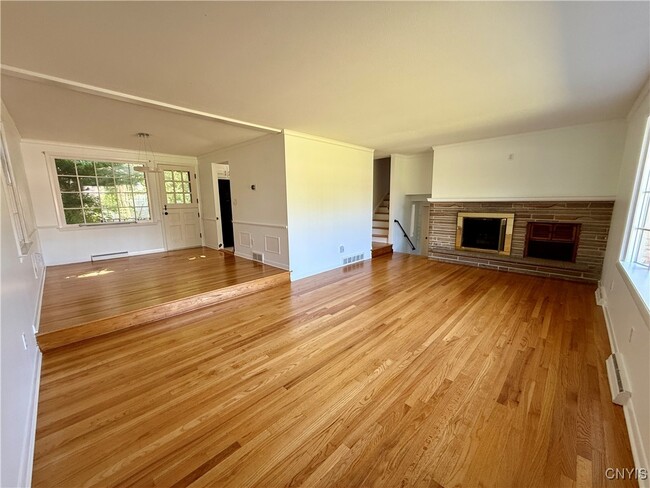 Building Photo - 106 Erregger Rd