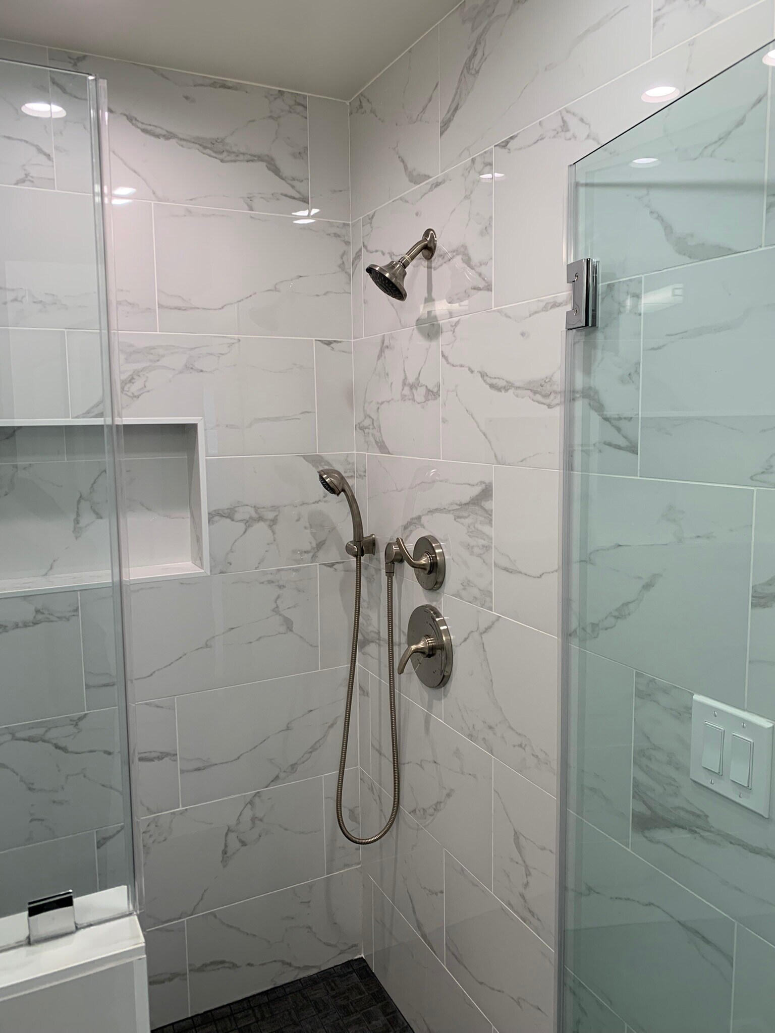 Building Photo - 8138 Blewett St