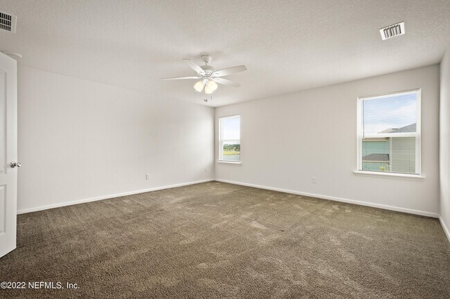 Building Photo - 120 Yellowfin Dr
