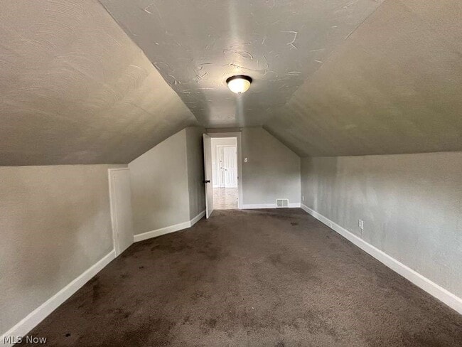 Building Photo - 907 Rondel Rd
