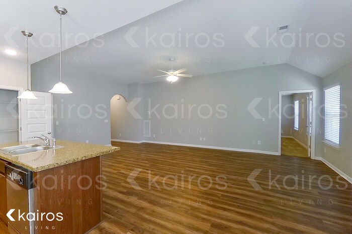 Building Photo - 6951 Brightwell Ln