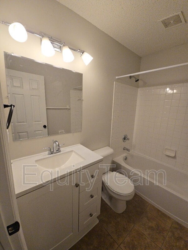 Building Photo - 3054 Granny Smith Ln