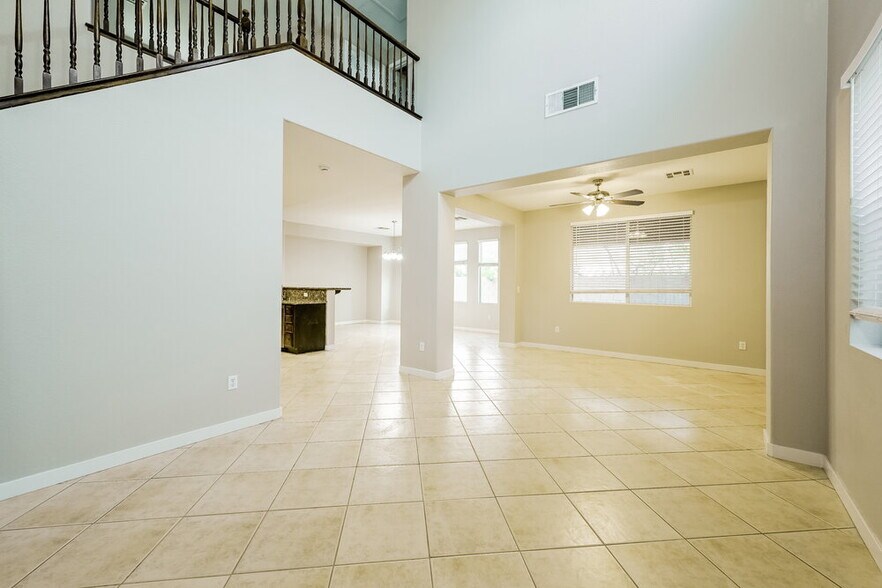 Building Photo - 9134 Mountain Maple Ct