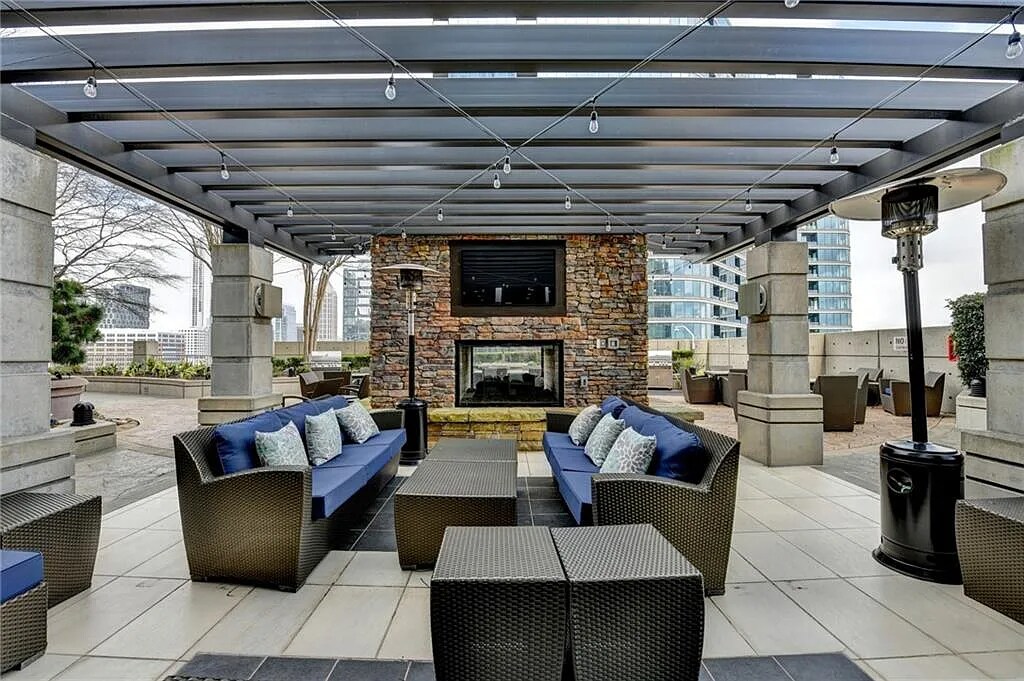 Building Photo - 855 Peachtree St NE