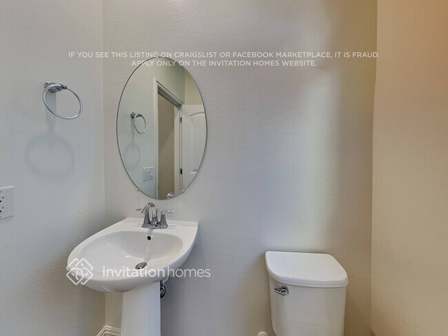 Building Photo - 1735 N 209th Ave