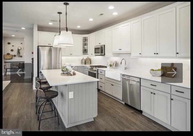 Building Photo - 277 Hillstone Cir
