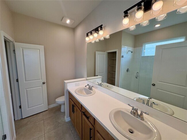 Building Photo - 16439 Paynes Ml Dr