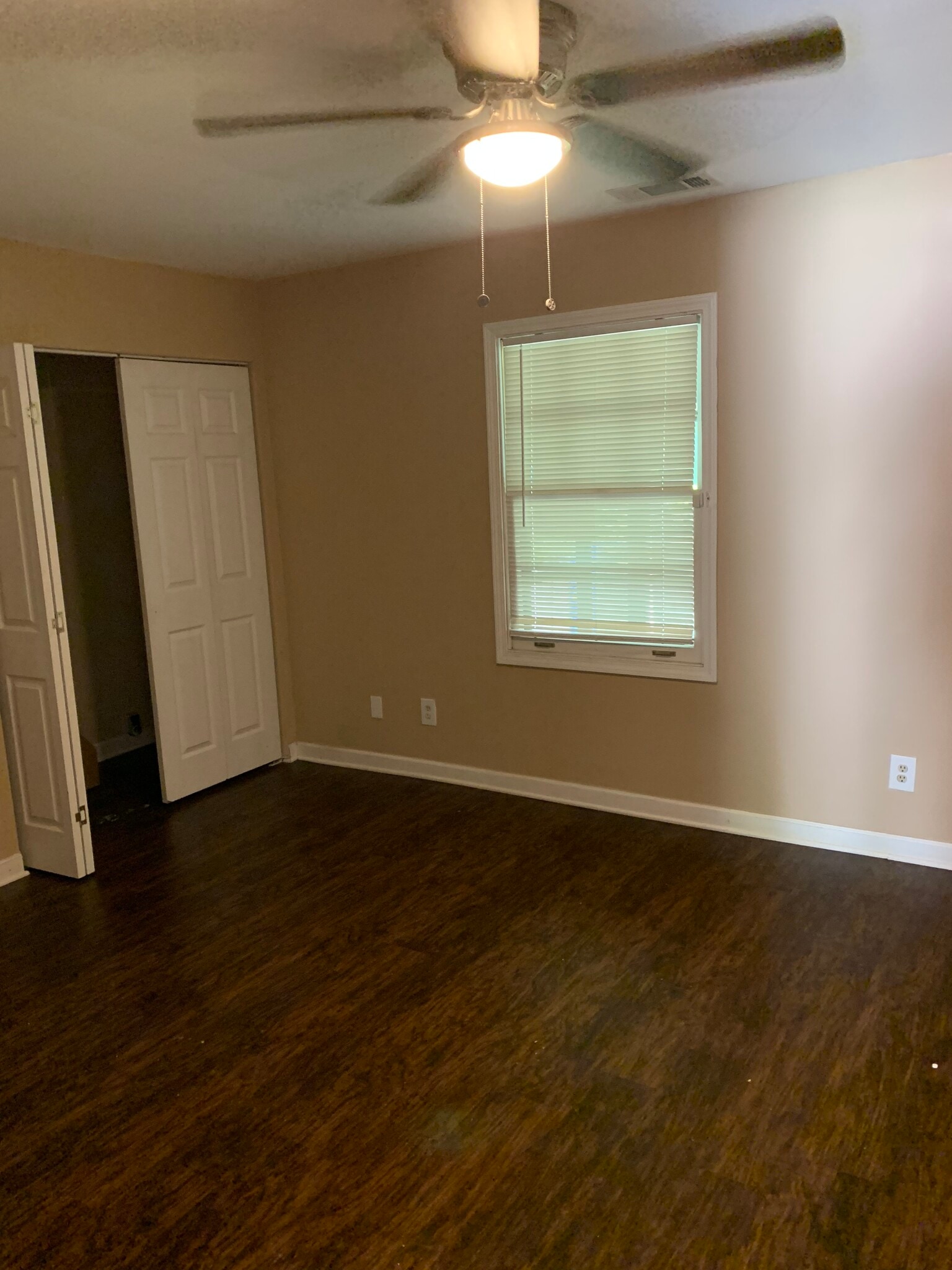 Building Photo - 22 Brookside Ct