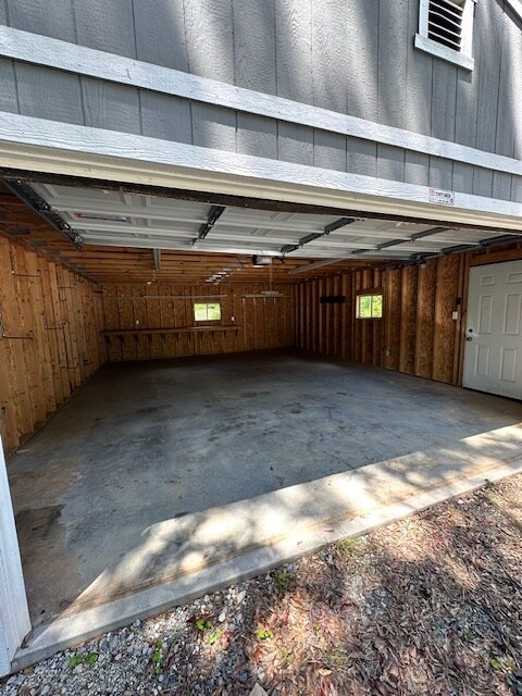 Detached Garage - 4493 Winn St