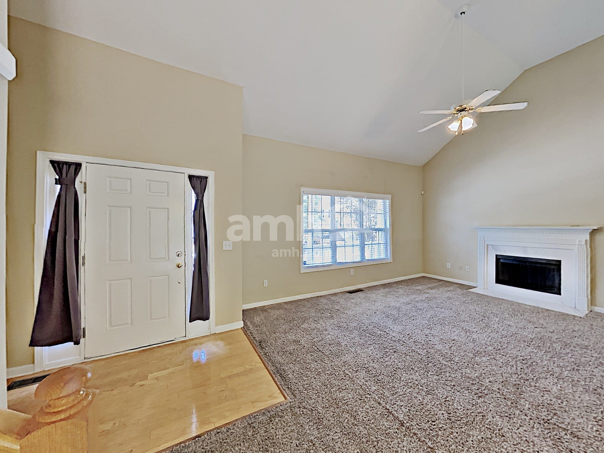 Building Photo - 5759 Newnan Cir