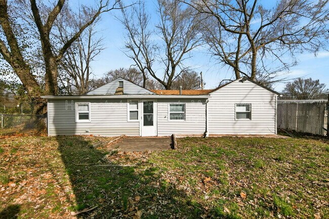 Building Photo - 10019 Northgate Dr