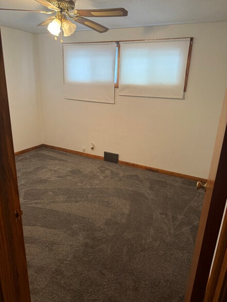 Building Photo - 118 Hostetler Rd