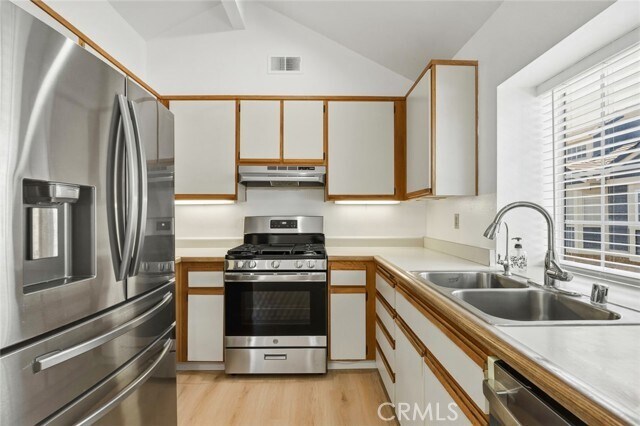 Building Photo - 2601 S Quarry Ln