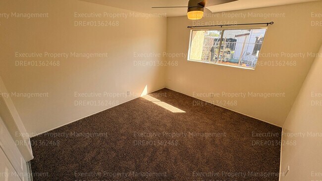 Building Photo - 925 8th St