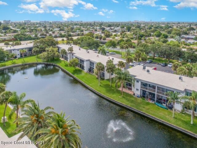 Building Photo - 419 Blue Jay Ln