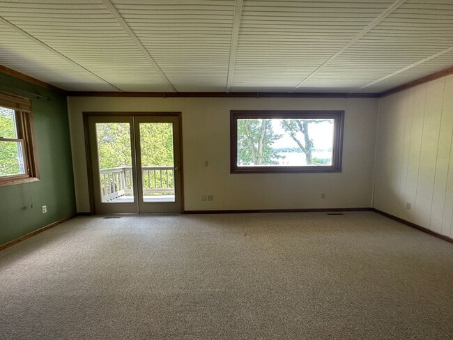 Building Photo - 2830 Waubesa Ave