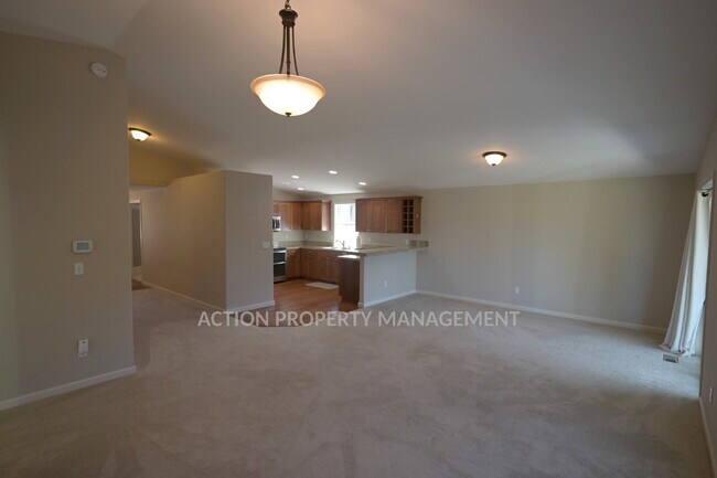 Building Photo - 3 bed 2 bath in Jennies Meadow, Sequim
