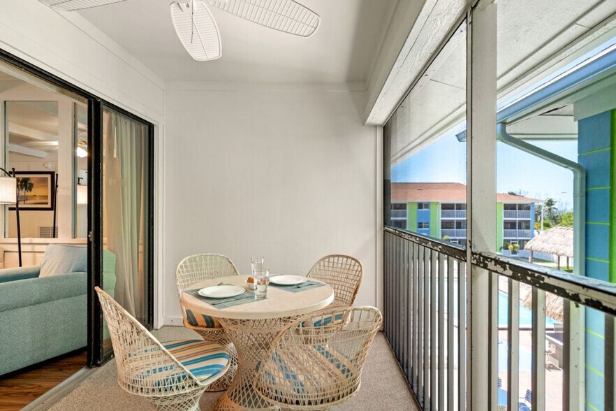 Building Photo - 7785 Estero Blvd