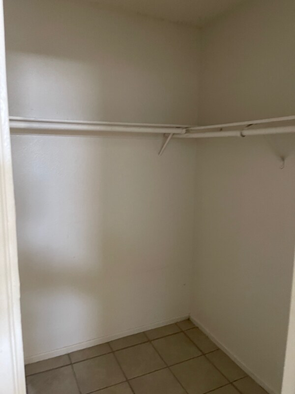 Building Photo - 11951 Chamberlaine Way