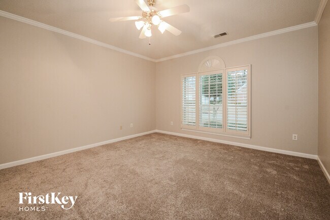 Building Photo - 5120 Alex Way