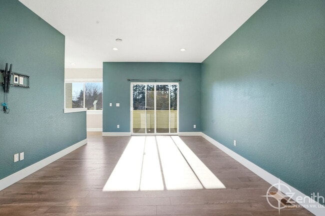 Building Photo - 3906 Nicholson Rd