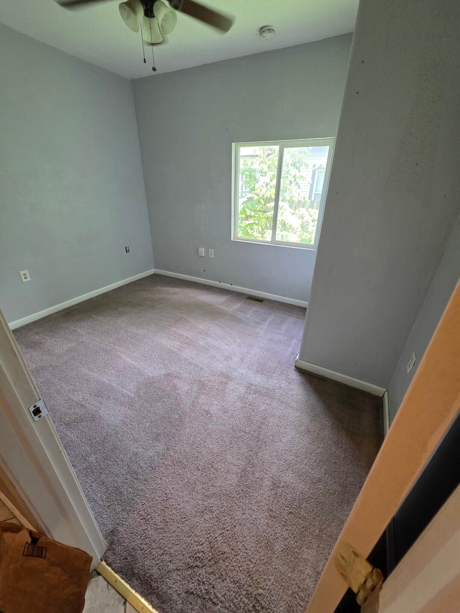 Bedroom 2 - 521 E 7TH AVE