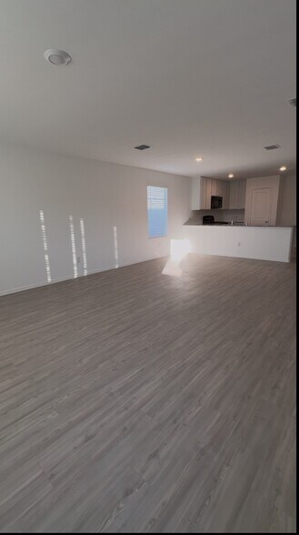 Building Photo - 11815 Hermosa Ln