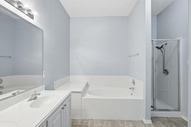 Building Photo - 1910 Rachel Ln