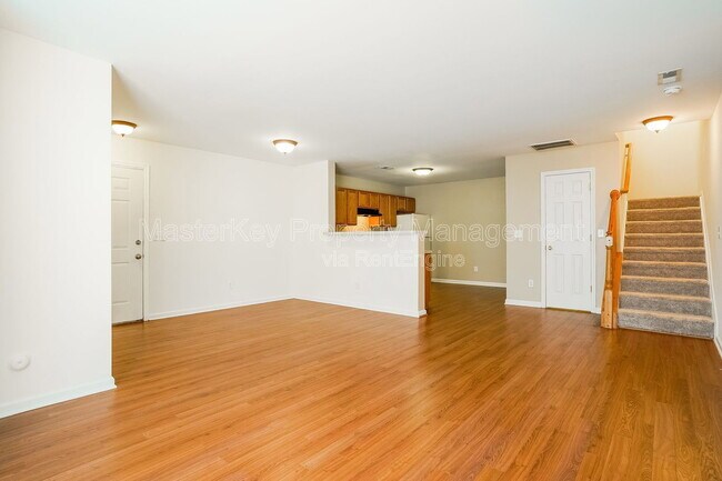 Building Photo - 2611 Ivory Run Way