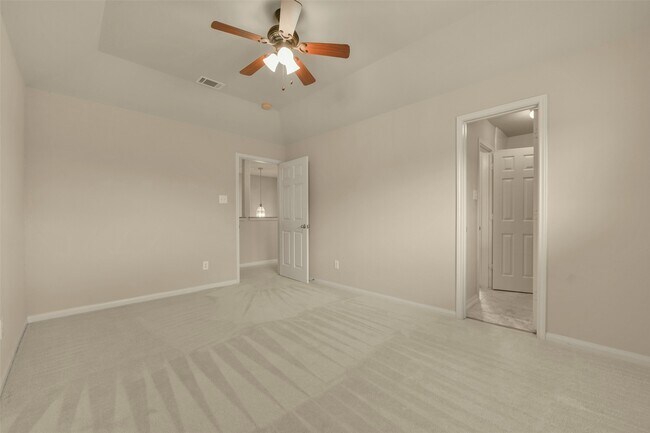 Building Photo - 1120 Lasso Ct