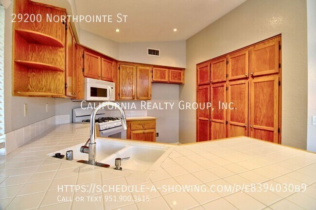 Building Photo - 29200 Northpointe St