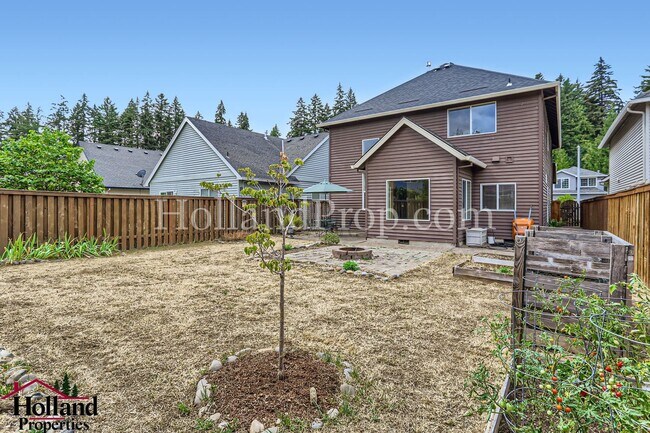 Building Photo - 1612 NE Parkside Dr