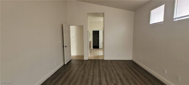 Building Photo - 8240 Aurora Peak Ave